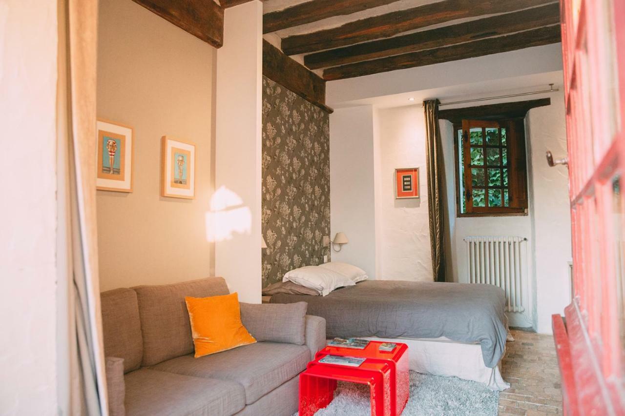 Manoir De La Groye Otel Saint-Saturnin-sur-Loire Dış mekan fotoğraf